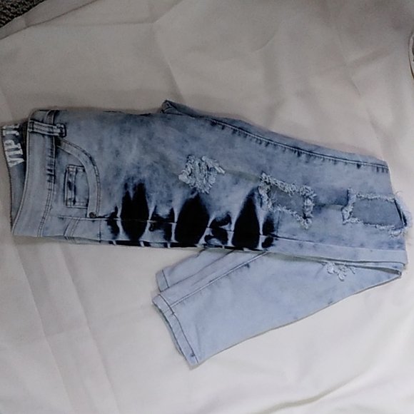 VIP Jeans - Picture 2 of 4